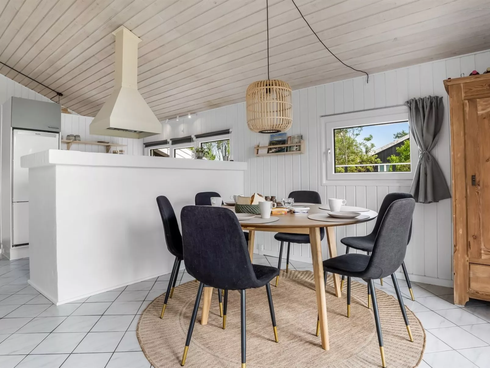 "Apelone" - 800m from the sea-Binnen