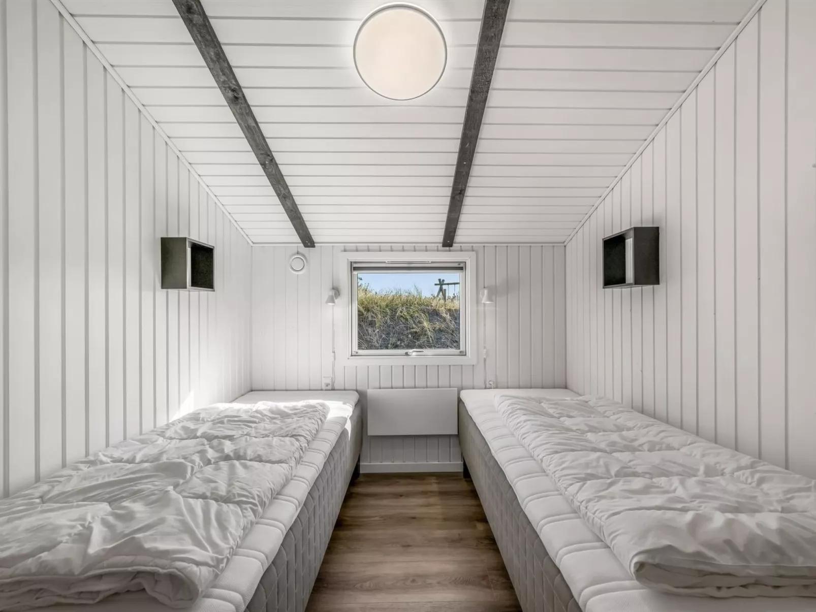 "Teoline" - 500m to the fjord-Binnen