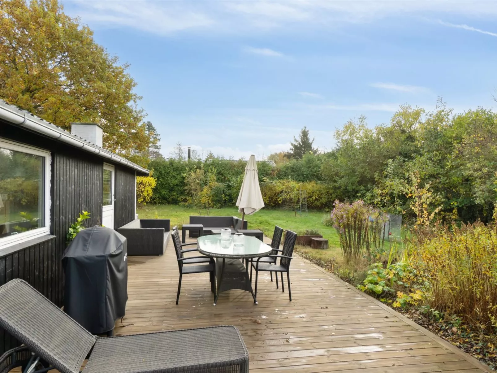 "Gun" - 300m to the fjord-Buiten