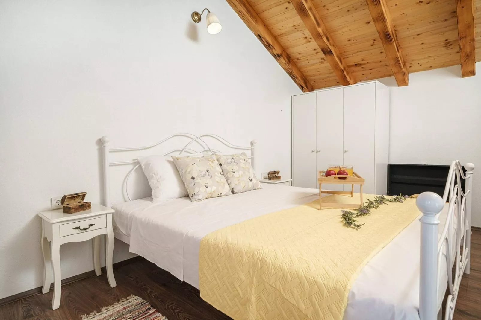 Authentic Villa Malou-Slaapkamer