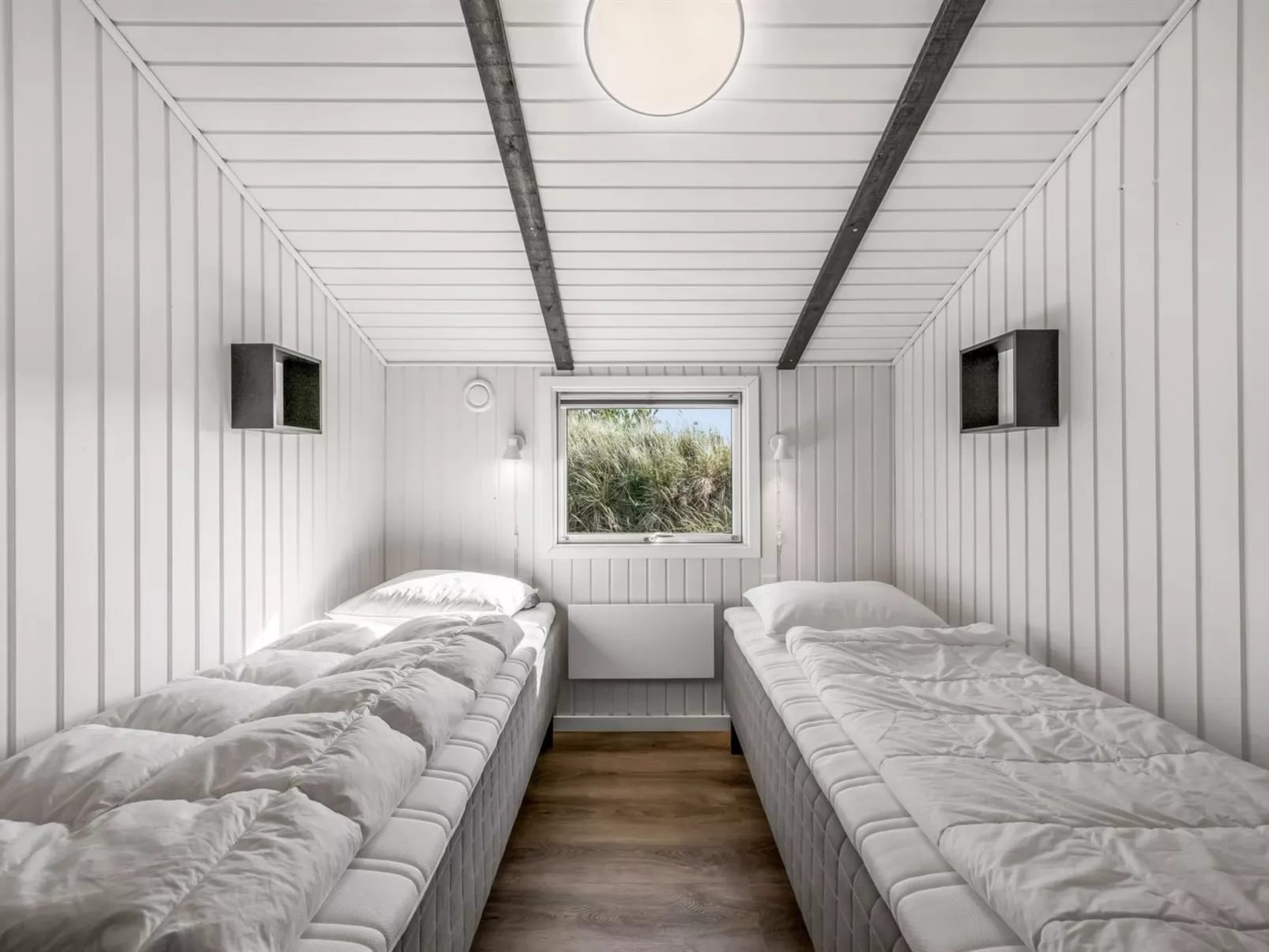 "Teoline" - 500m to the fjord-Binnen