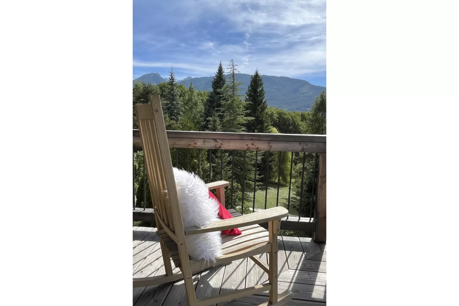 Villa Les Chemins Croisés-Uitzicht zomer