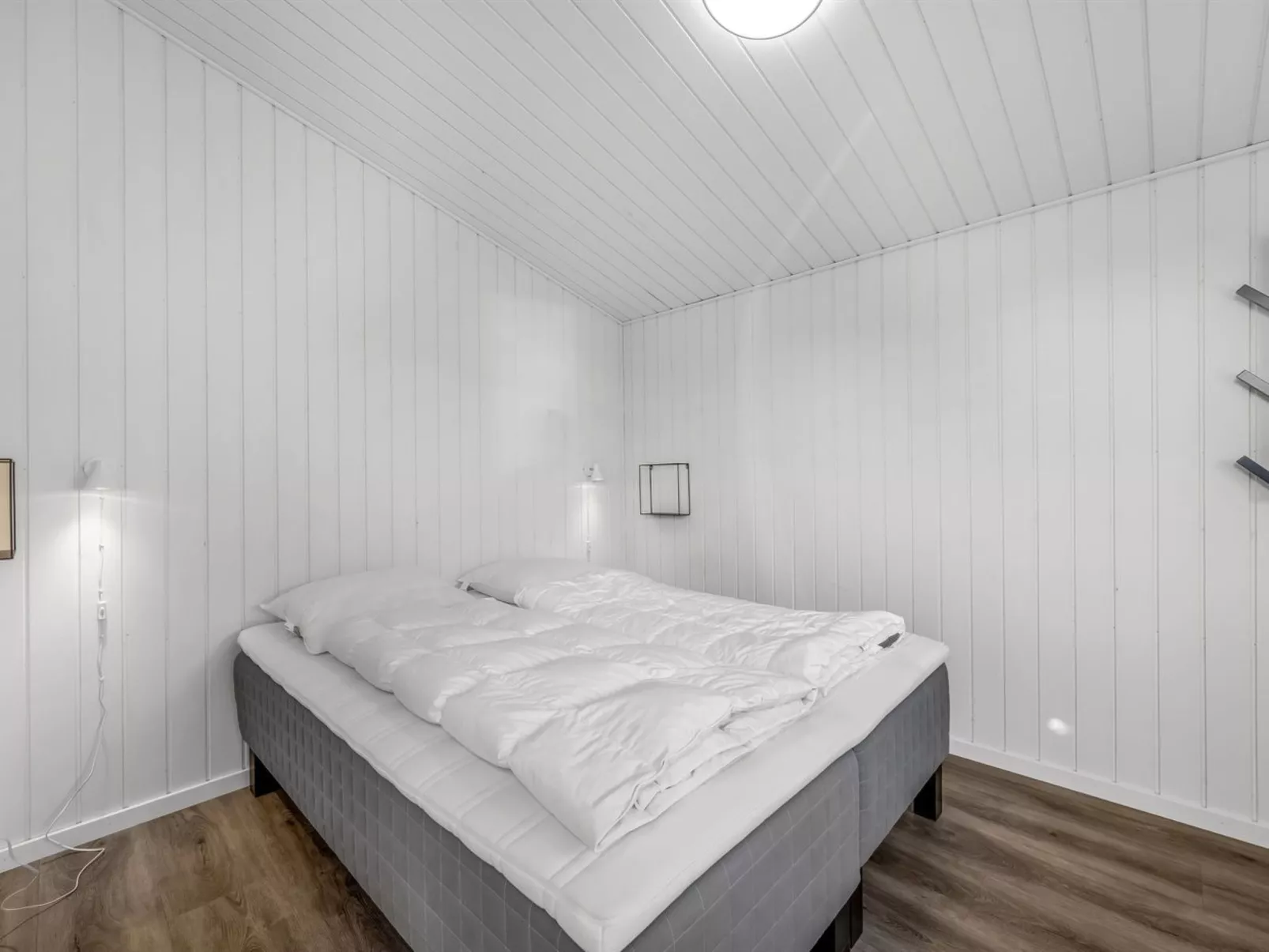 "Teoline" - 500m to the fjord-Binnen