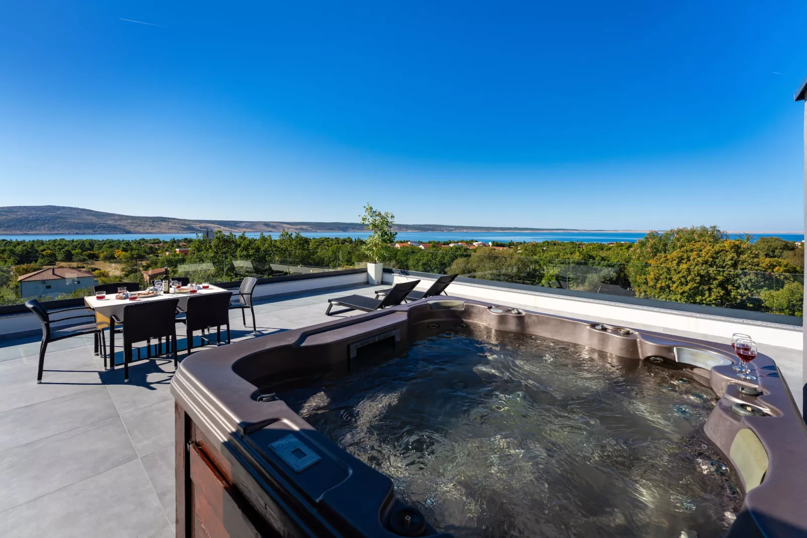 Sea view Villa Senti-Faciliteiten