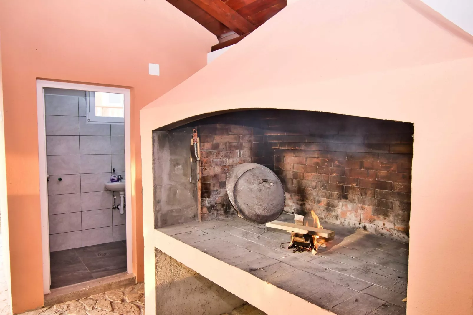 Apartment Visocane with private pool-Faciliteiten