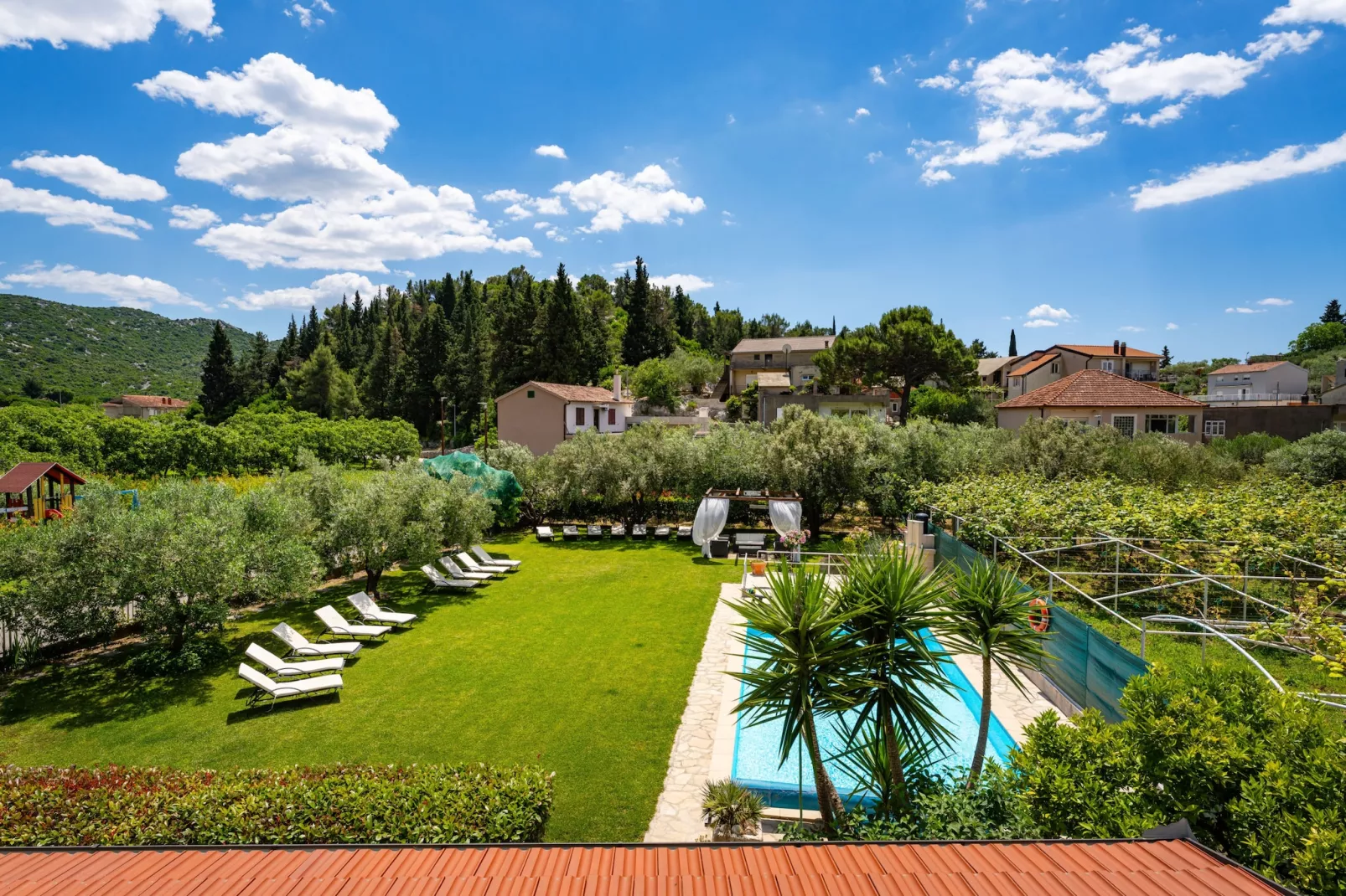 Villa Green Paradise-Tuinen zomer