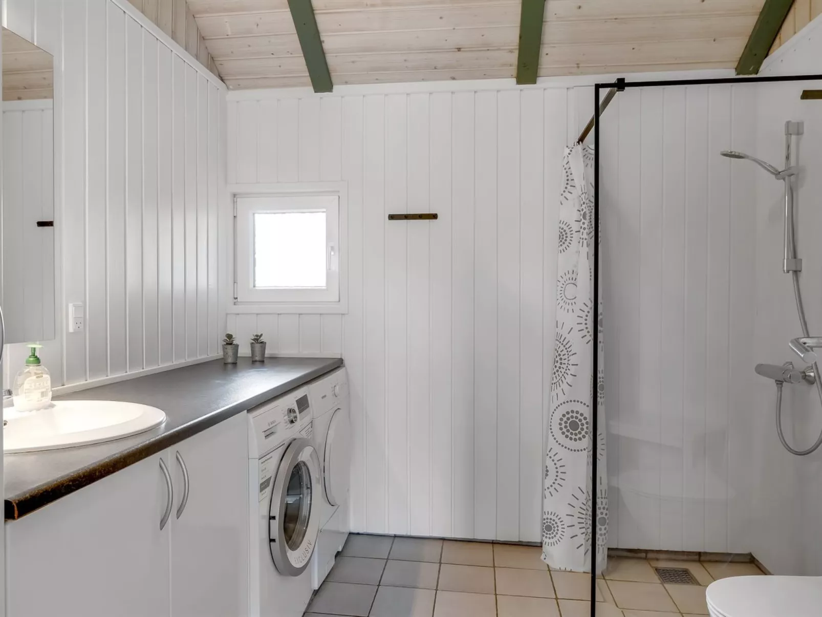 "Eftim" - 500m from the sea-Binnen