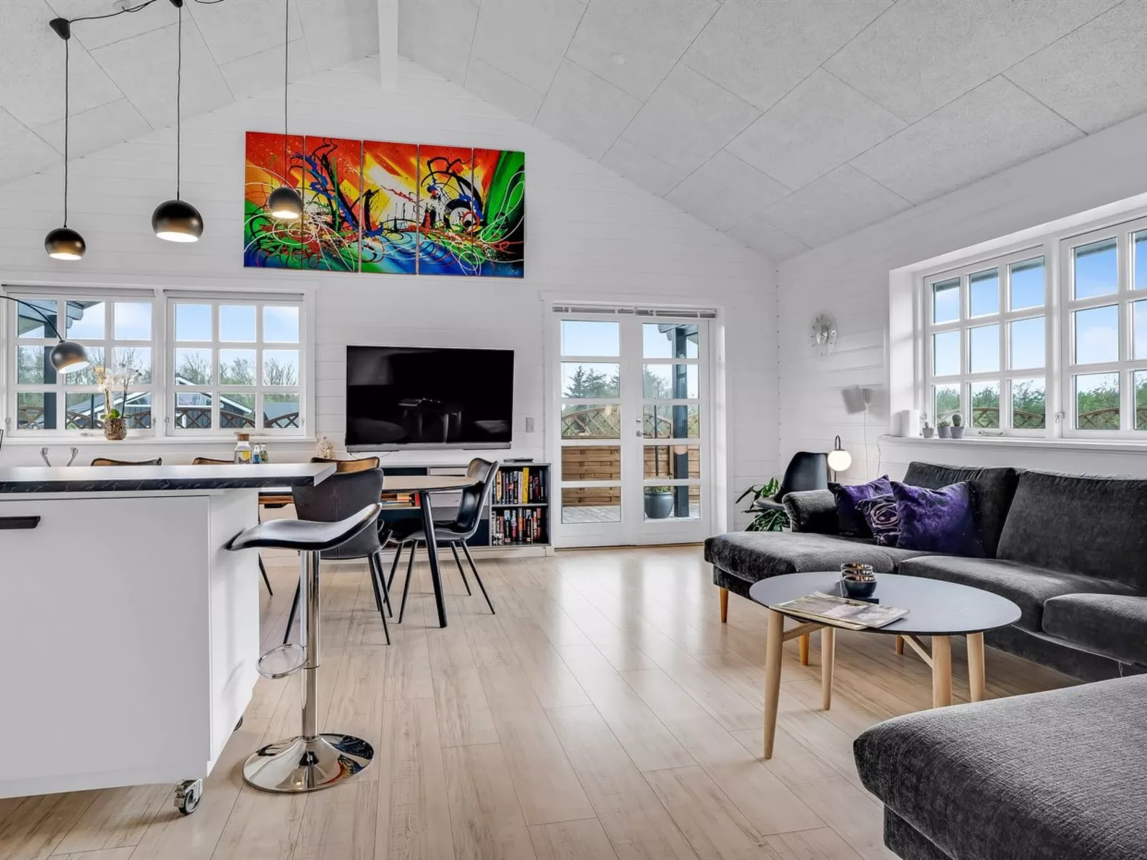 "Gizella" - 500m to the fjord-Binnen