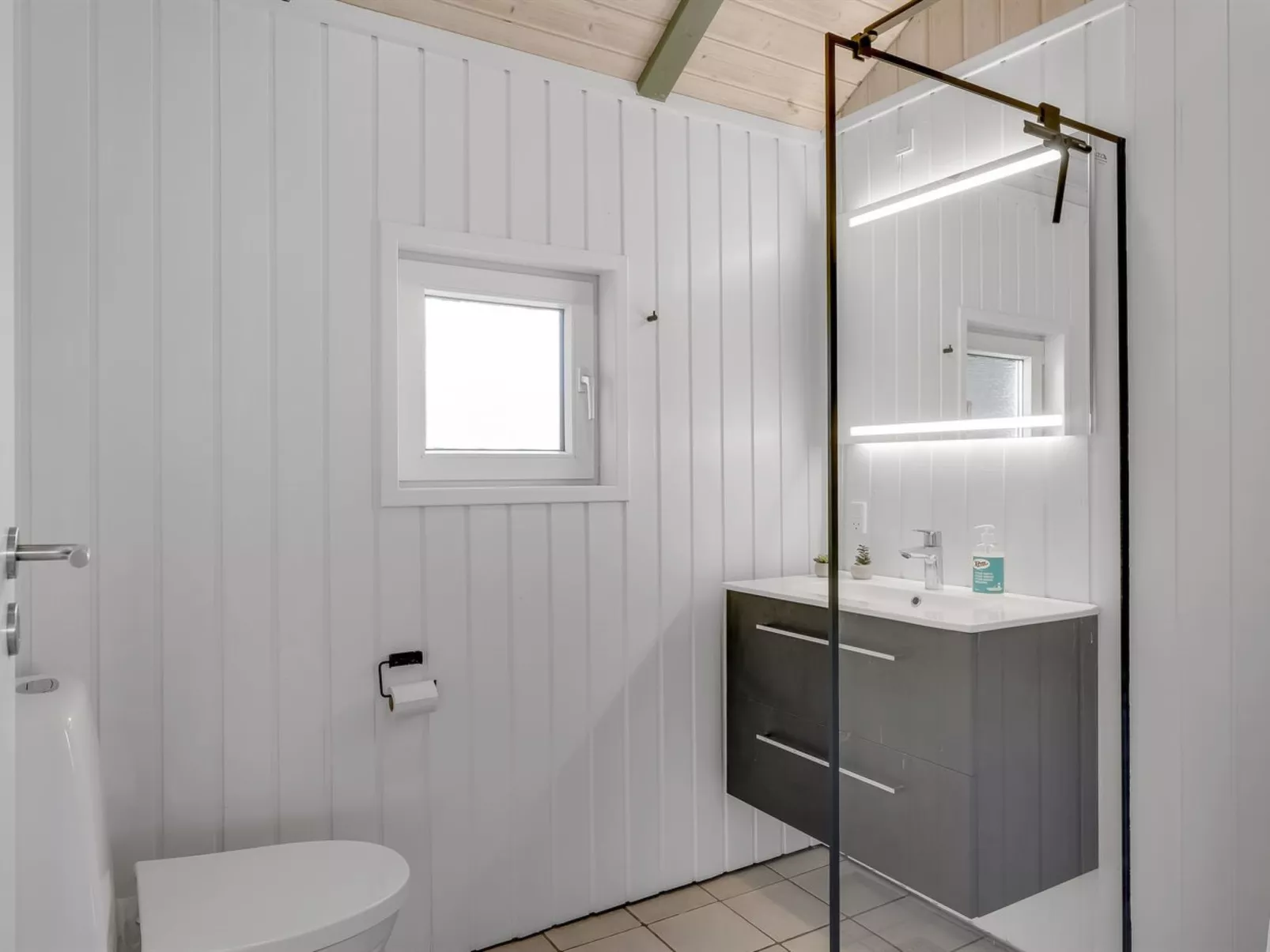 "Eftim" - 500m from the sea-Binnen