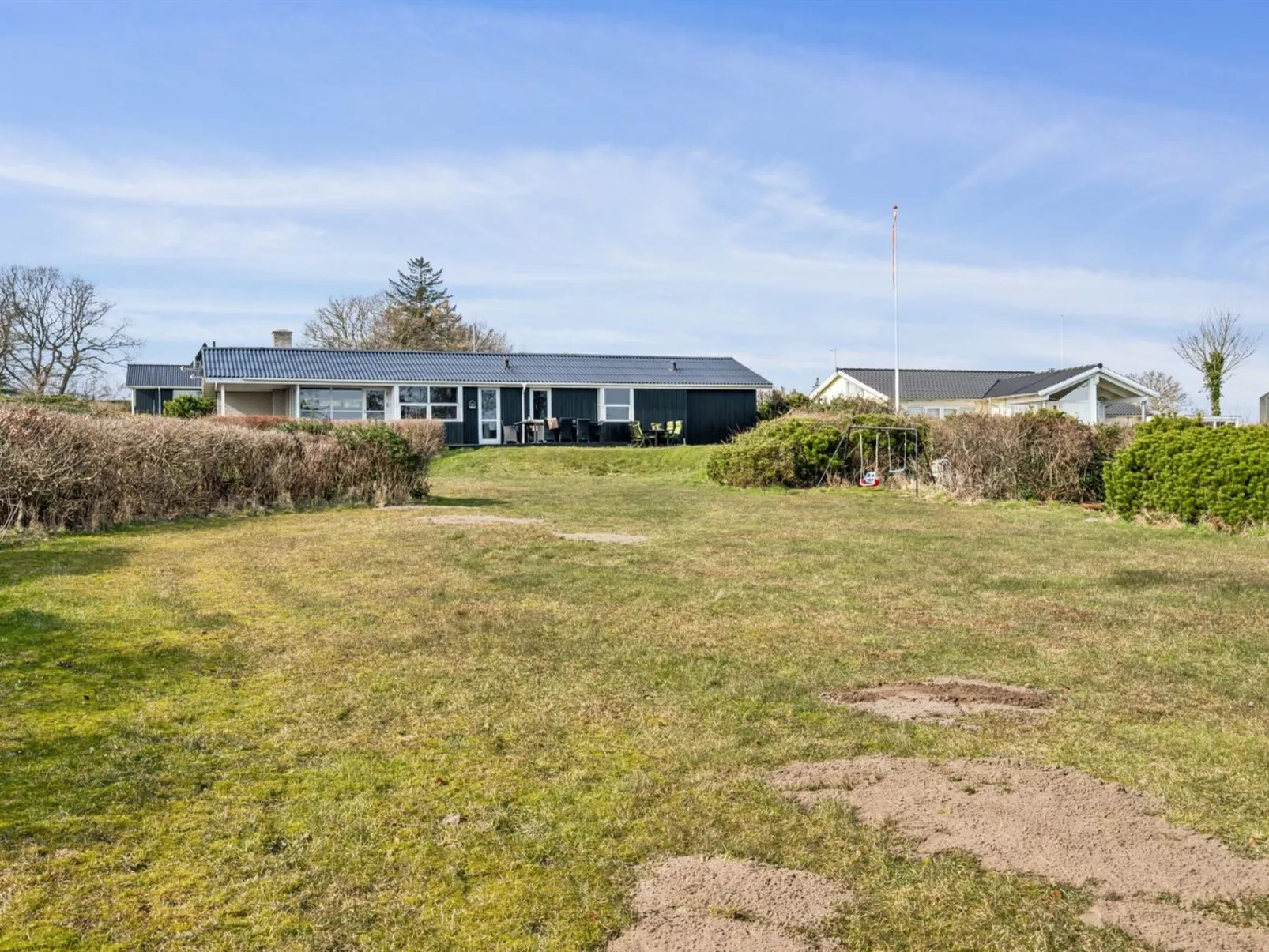 "Wrage" -  from the sea-Buiten