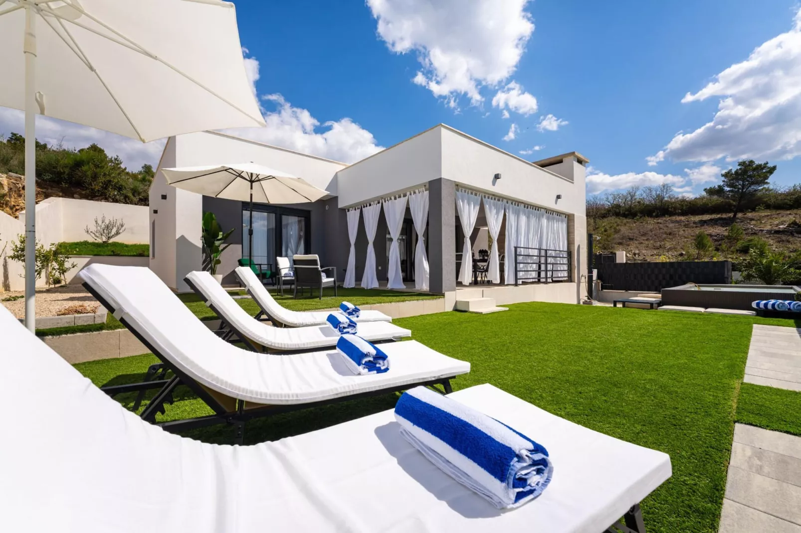 Sea view Villa Rica-Wellness