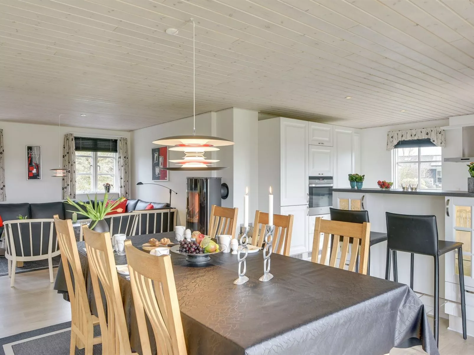 "Benita" - 400m to the fjord-Binnen