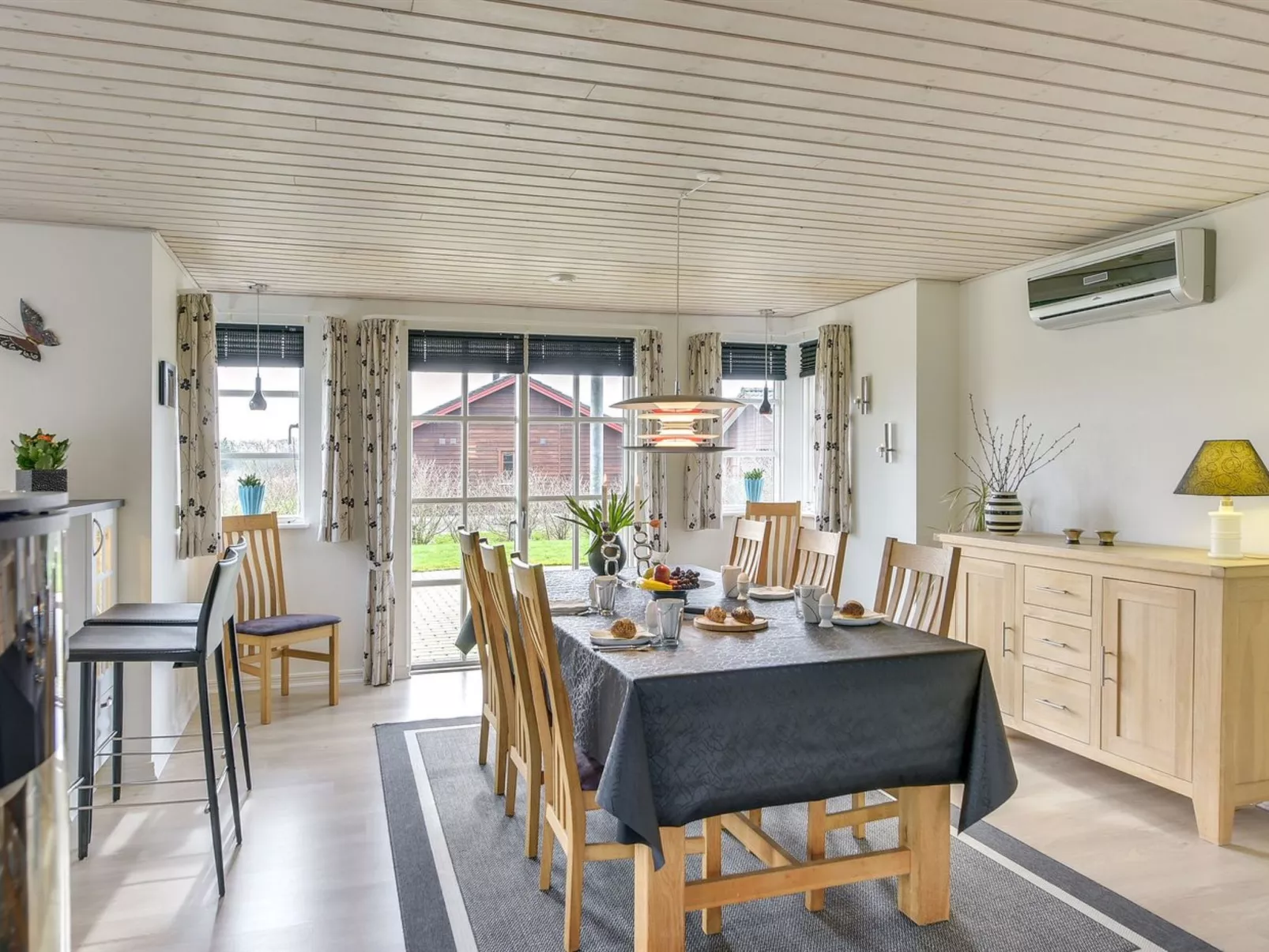 "Benita" - 400m to the fjord-Binnen