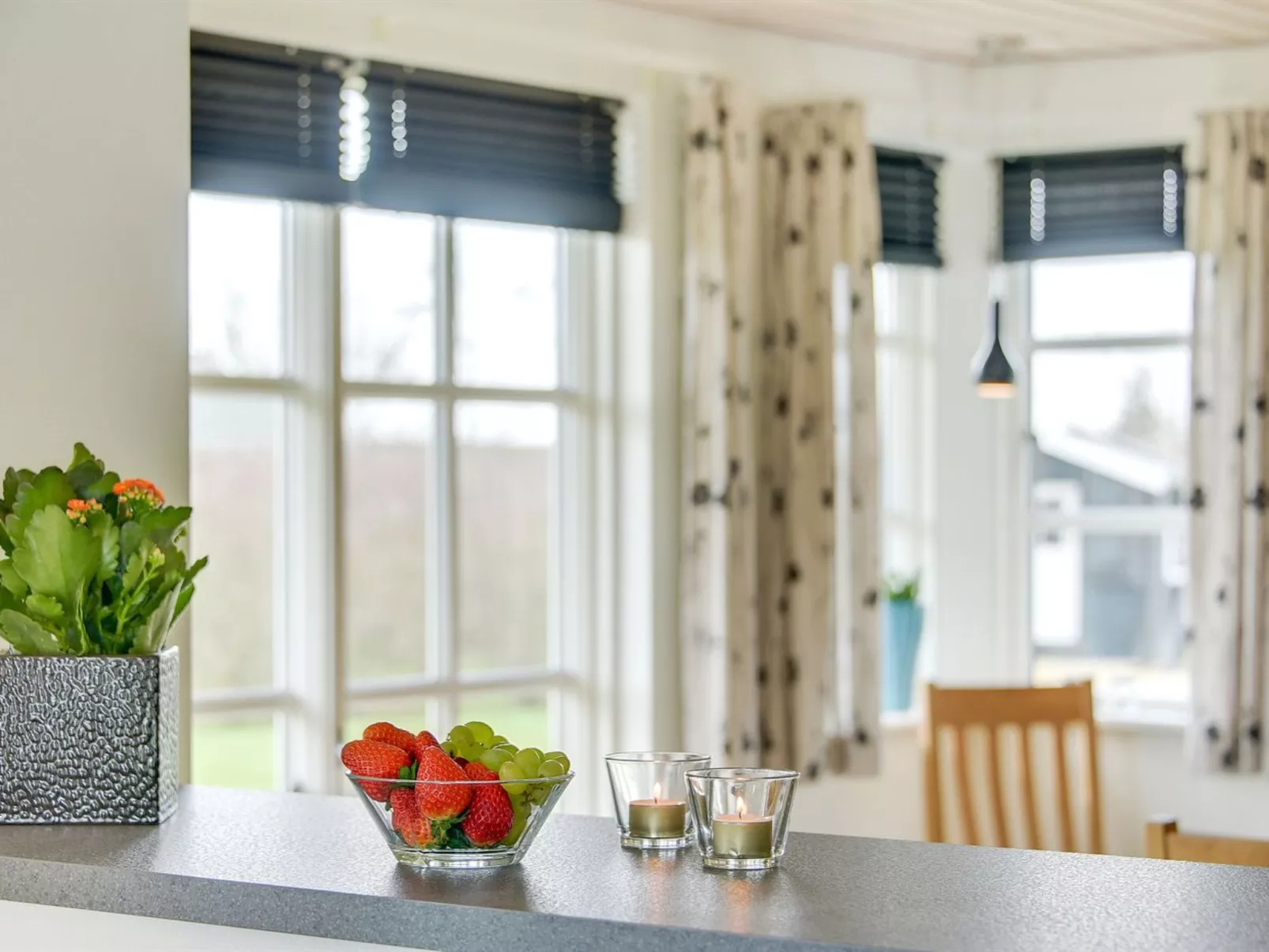 "Benita" - 400m to the fjord-Binnen