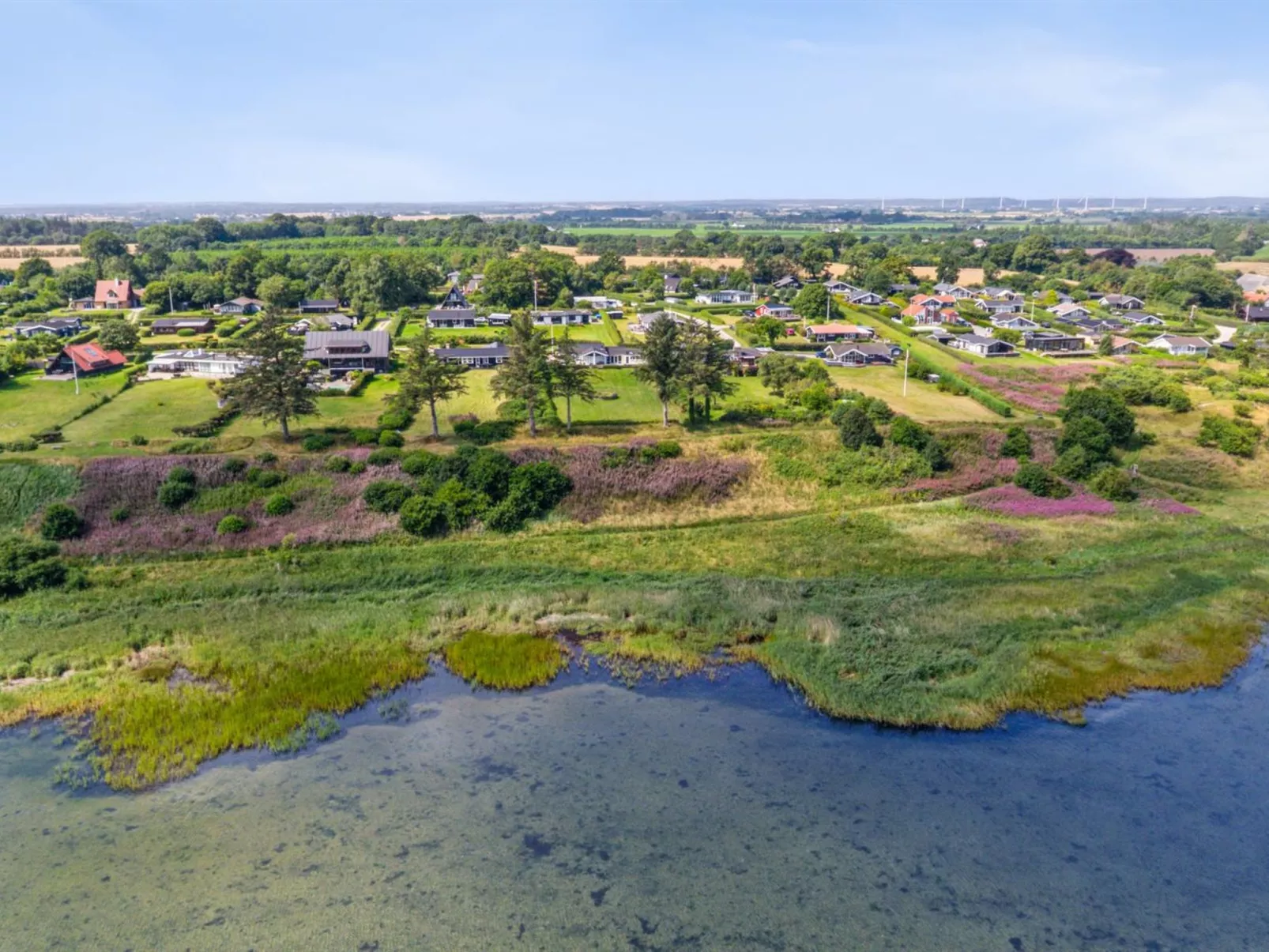 "Wrage" -  from the sea-Buiten