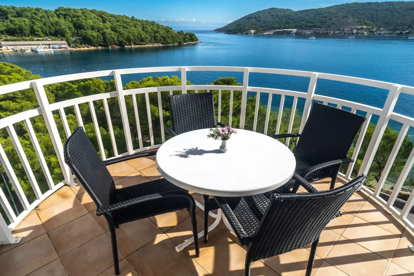Hotel Issa - Double Room Sea View 8 - Terras