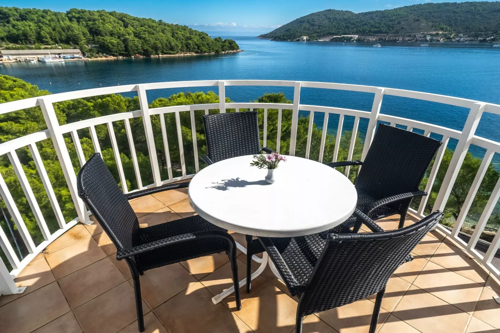 Hotel Issa - Double Room Sea View 12 - Terras