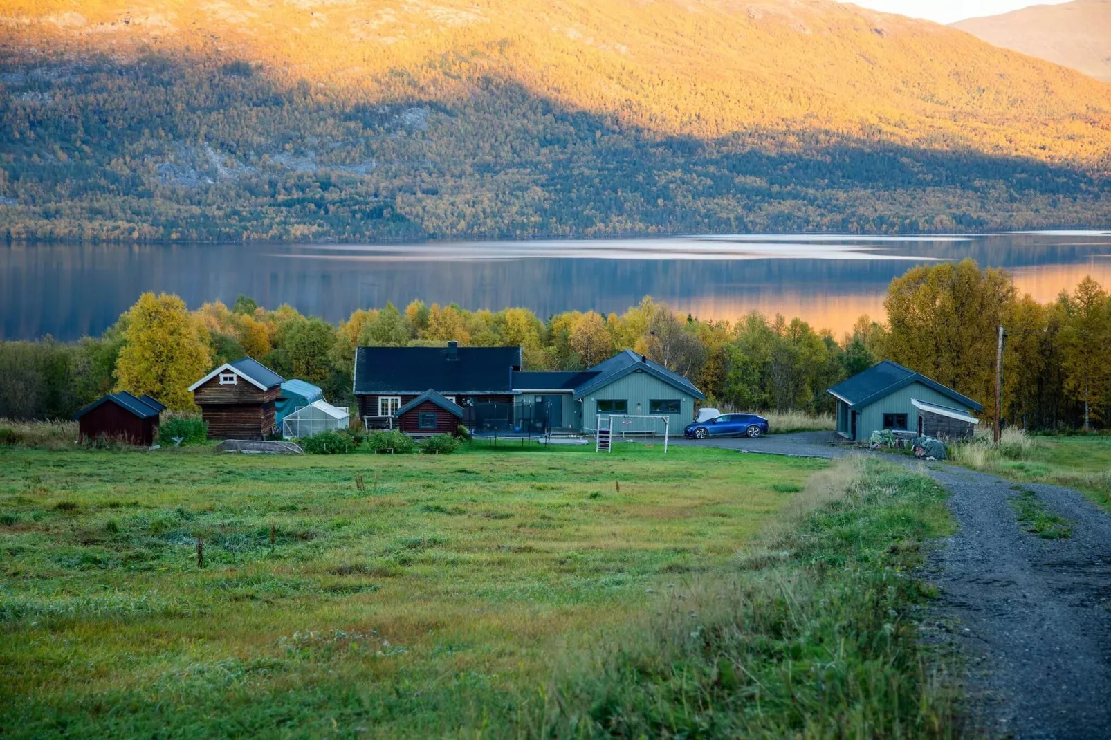 9 Personen vakantie huis in Øverbygd