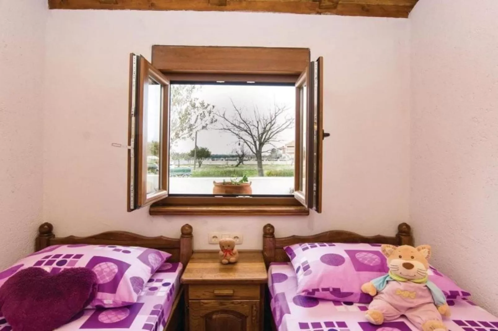 Holiday House Šimun - Three bedroom Holiday house with pool