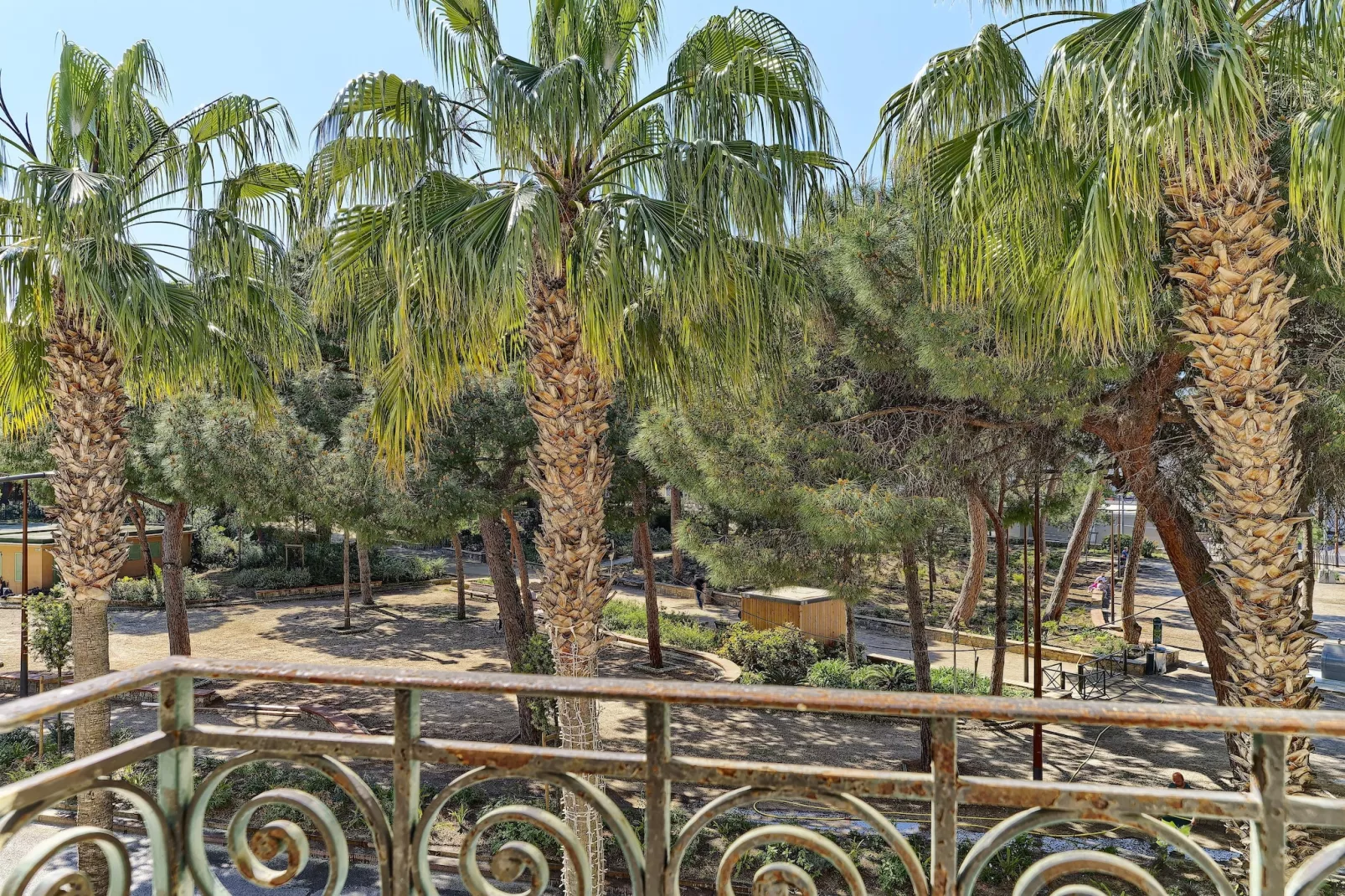 Appartement en bord de mer – Plage de la Salis-Terrasbalkon