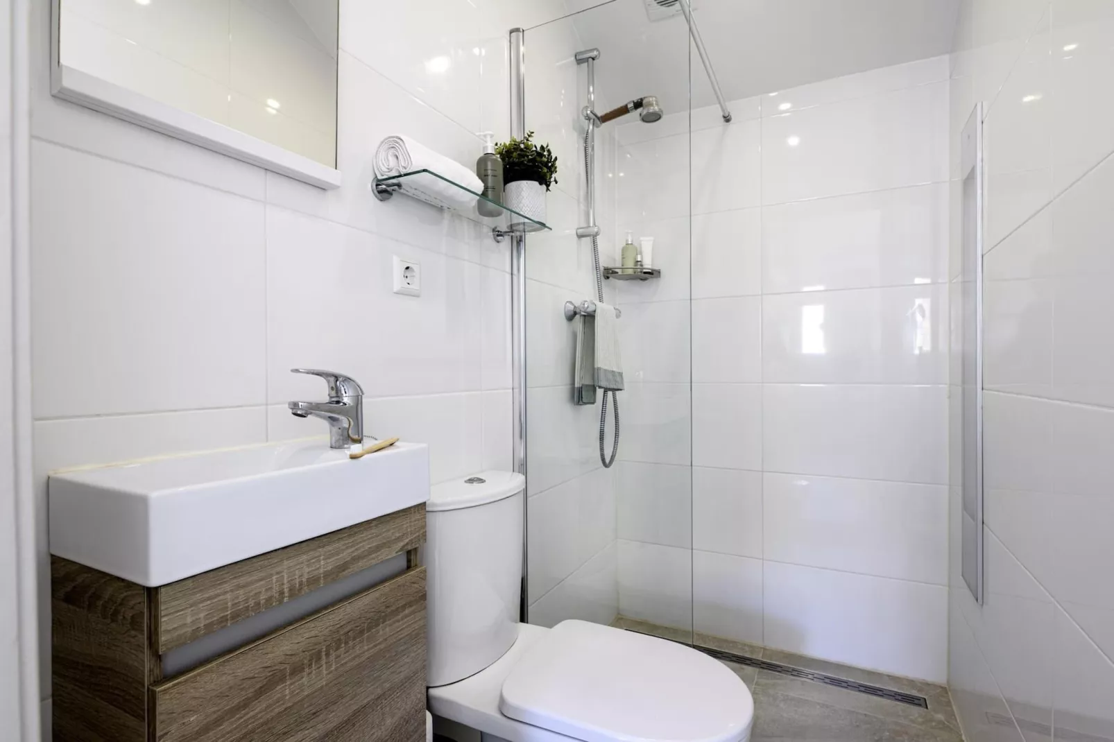 Bungalowpark Rien van den Broeke Village 2-Badkamer