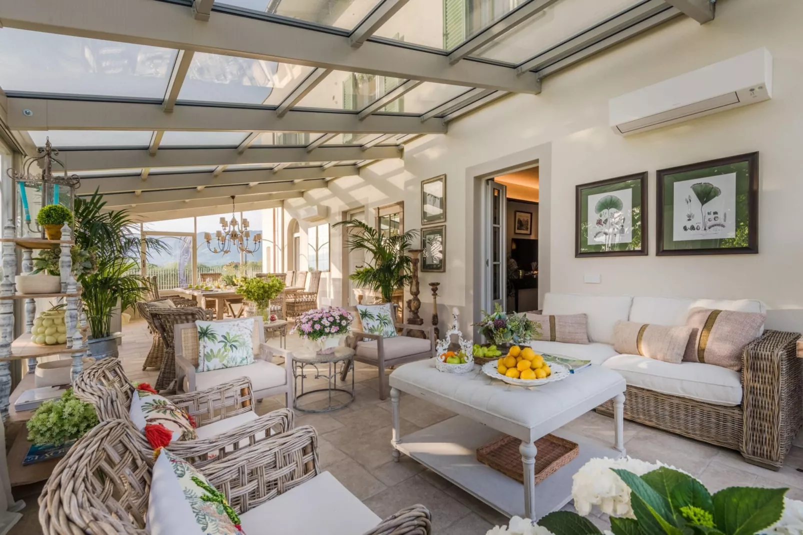 Villa Sunkiss at I Masi Winery-Woonkamer