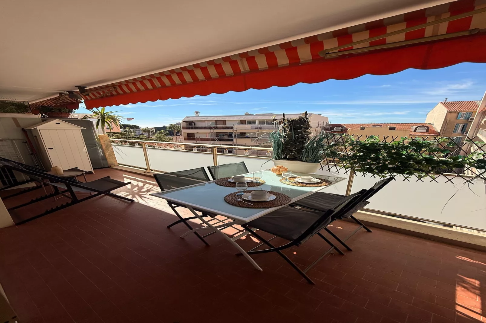 Appartement Antibes proche plages-Terrasbalkon