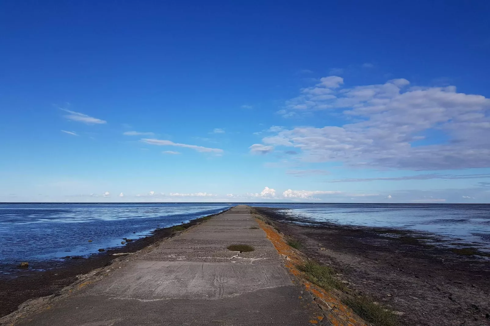 Zeezijde oase met tuin-By Traum-Waterzicht