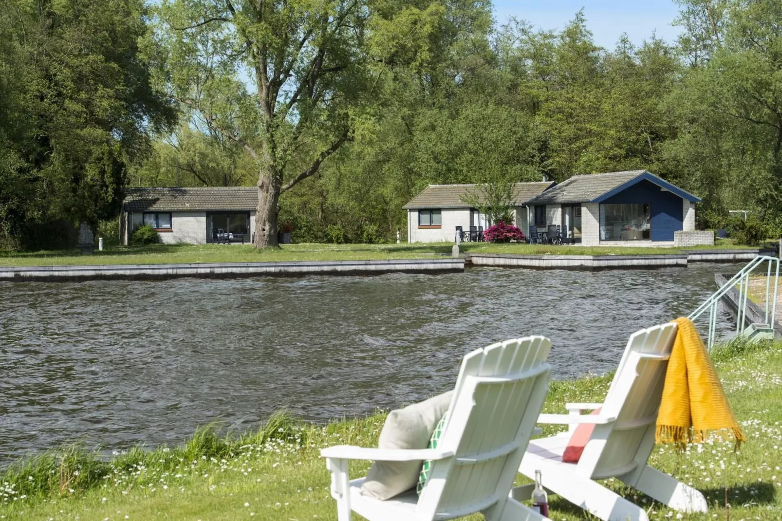 Bungalowpark Rien van den Broeke Village 2-Gebieden zomer 1km