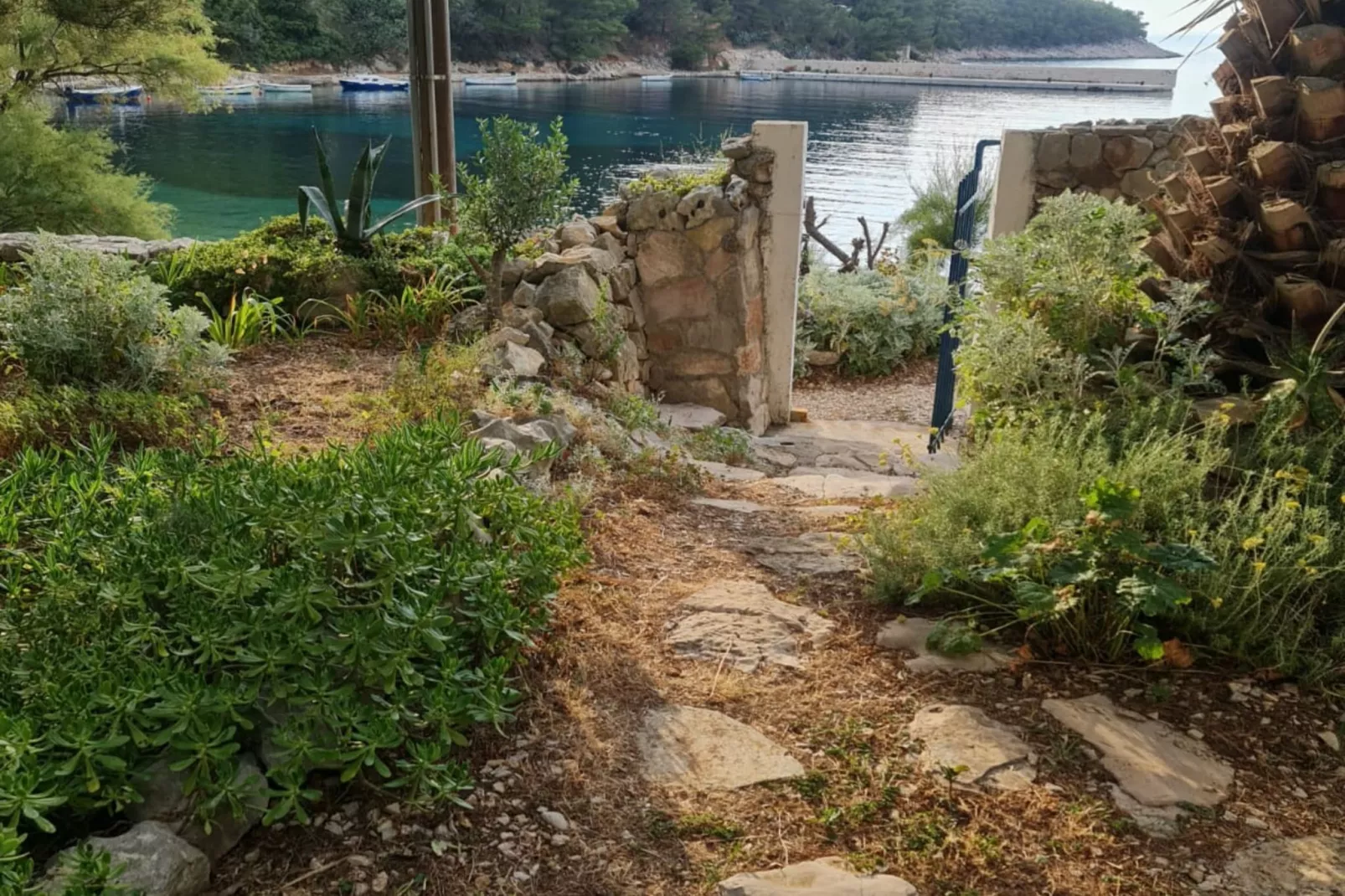 Apartments Stiniva Hvar - Studio Apartment With Terrace (A2)-Buitenlucht