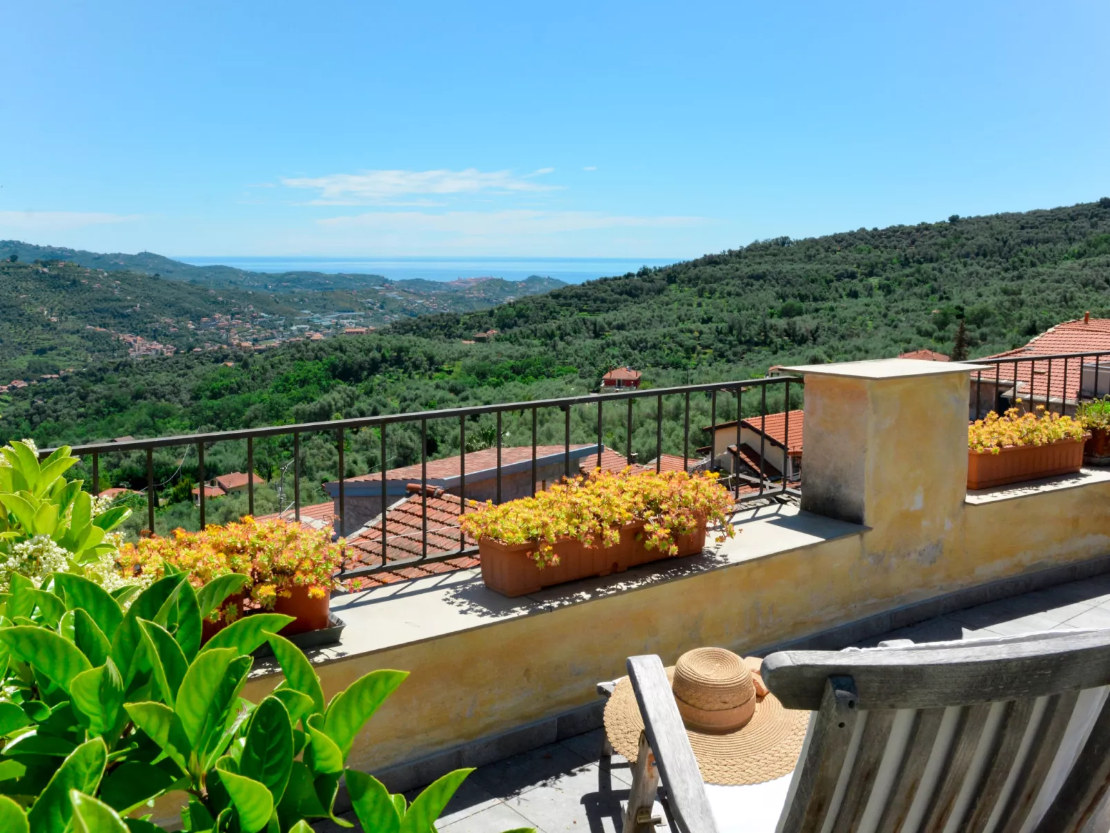 Bella Vista (DOL284)-Buiten