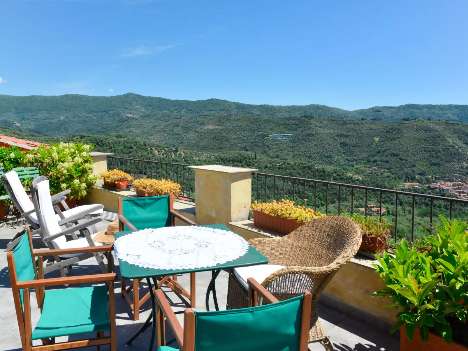 Bella Vista (DOL284)-Buiten