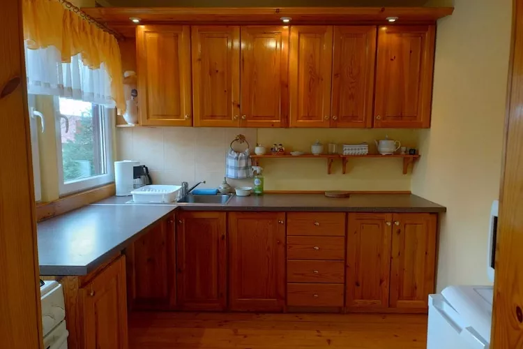 Dom wakacyjny w Szymbarku dla max 12 osób-Keuken