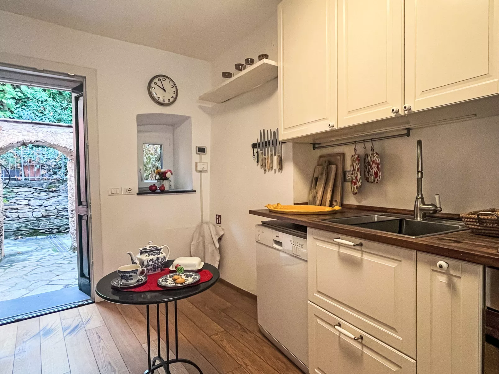 Bellissimi (DOL280)-Binnen