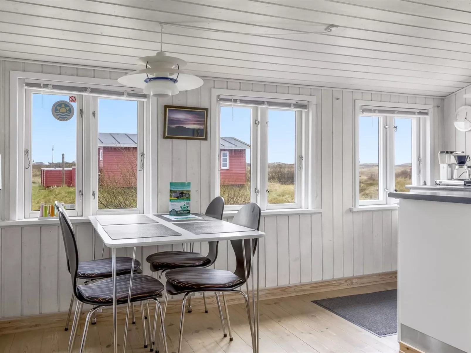 "Mortensen" - 350m from the sea-Binnen