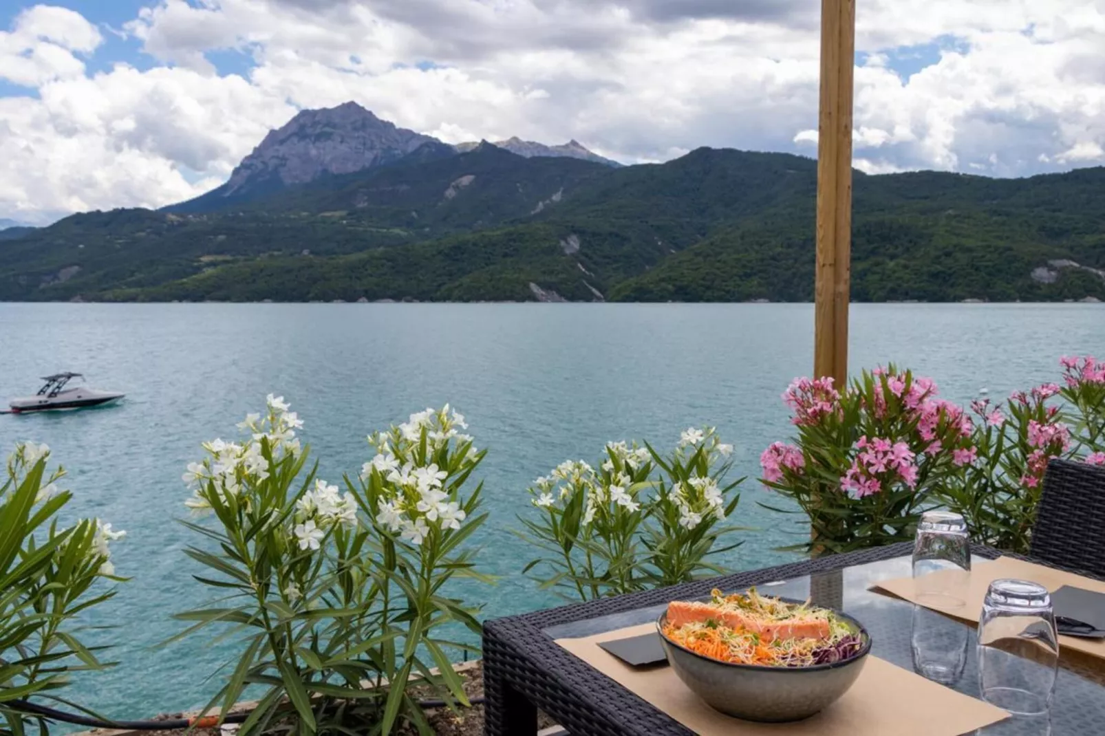 Domaine de l'Ecrin du Lac Chorges Appartements - 2 ch 6 pers-Uitzicht zomer