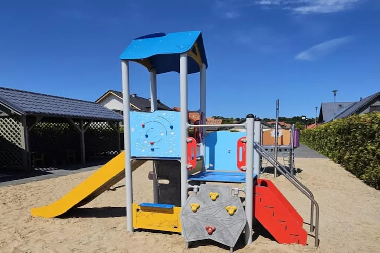 Apartamenty wakacyjne w Krynicy Morskiej z widokiem na miasto NR 9-Parkfaciliteiten