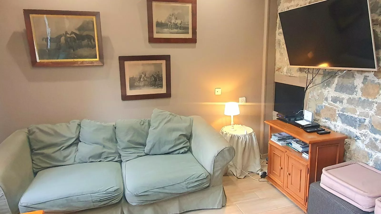 Gite de Montaigle-Woonkamer