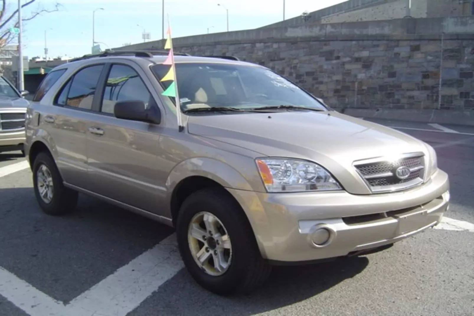 Delux two level garden apartment