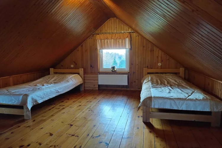 Dom wakacyjny w Szymbarku dla max 12 osób-Slaapkamer