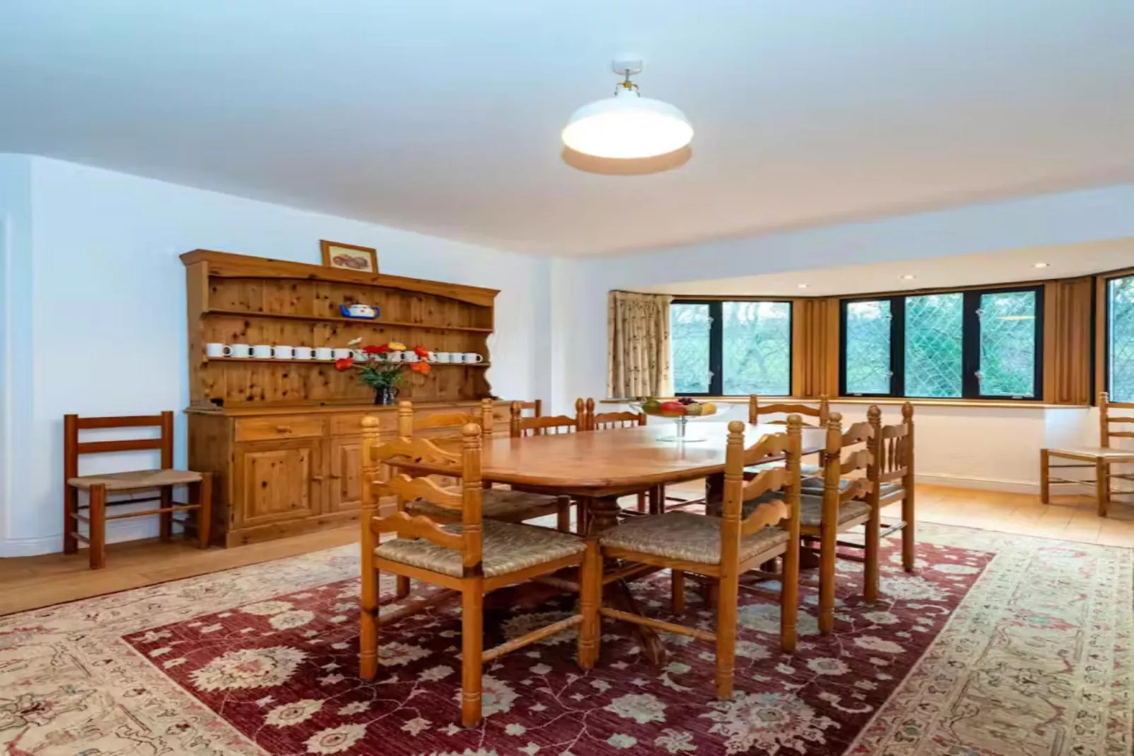 Manor on the Monnow-Eetkamer