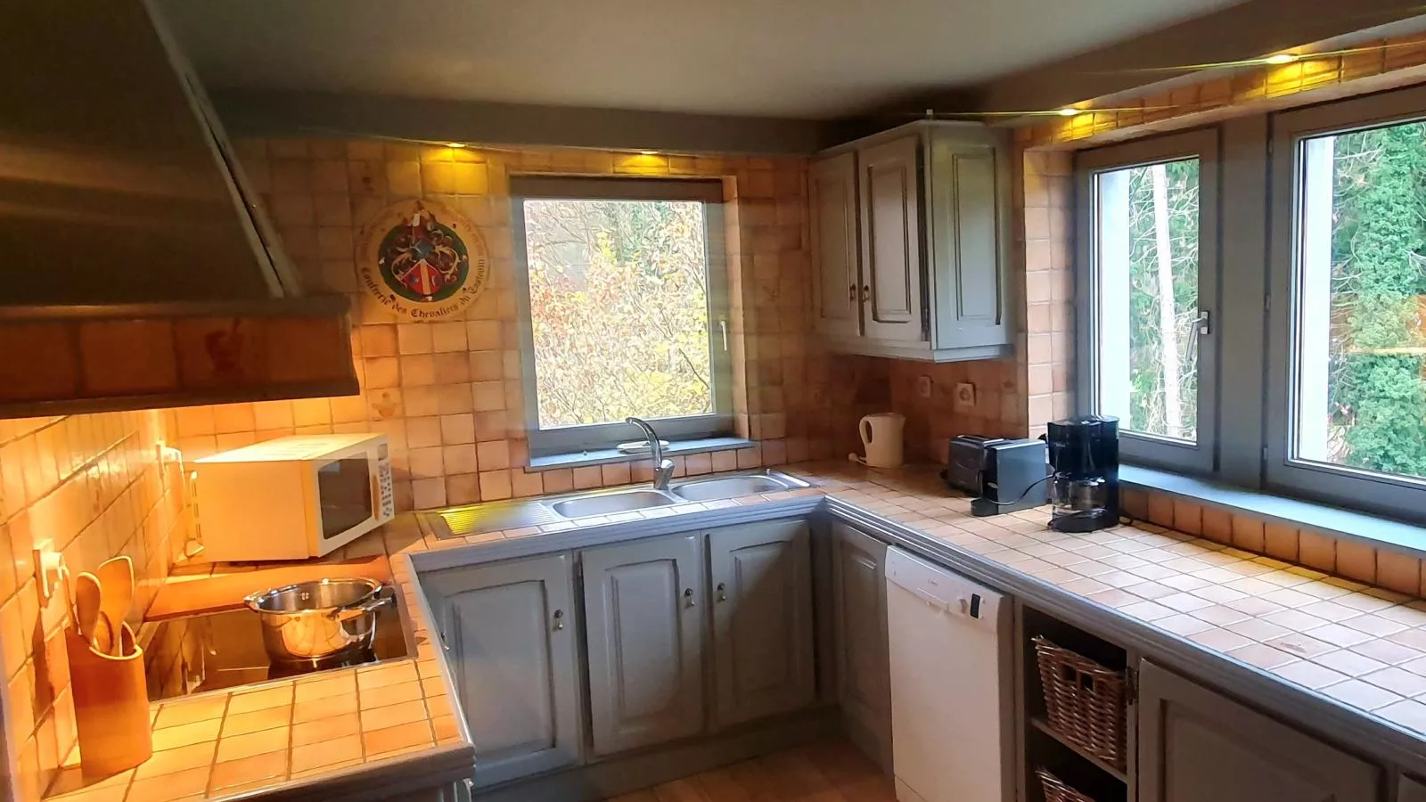 Gite de Montaigle-Keuken