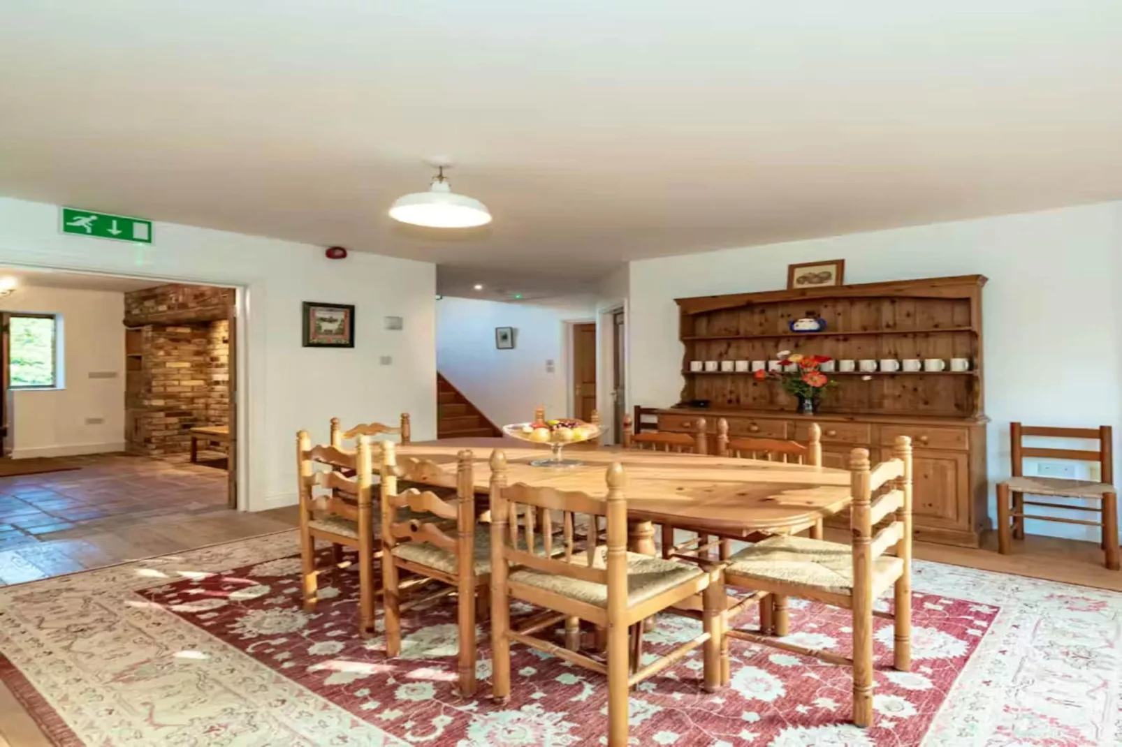 Manor on the Monnow-Eetkamer