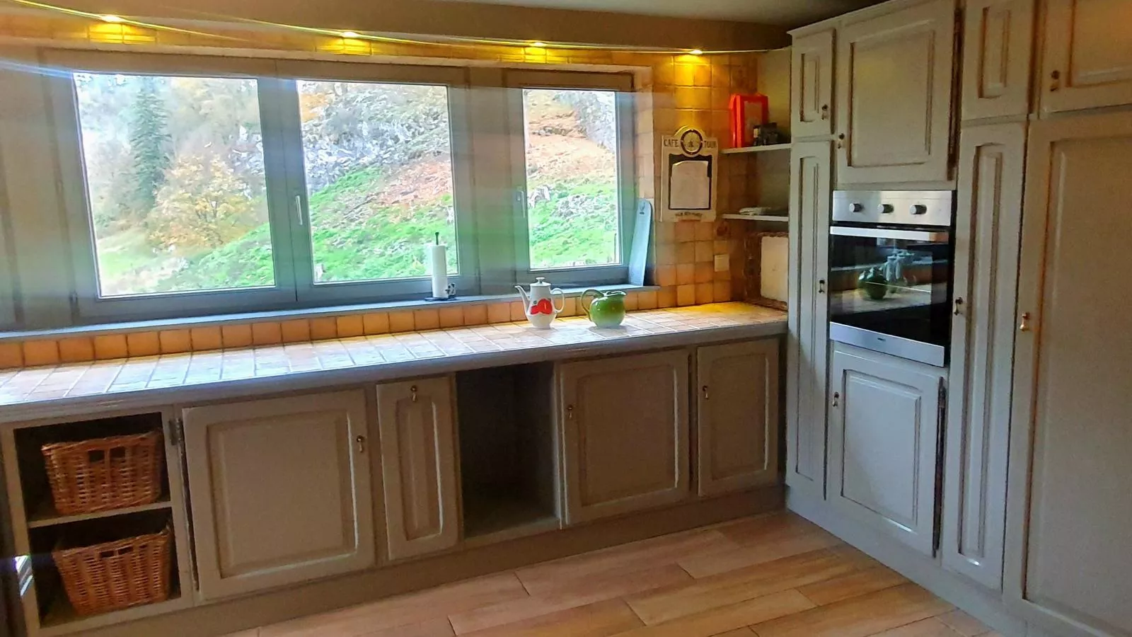 Gite de Montaigle-Keuken