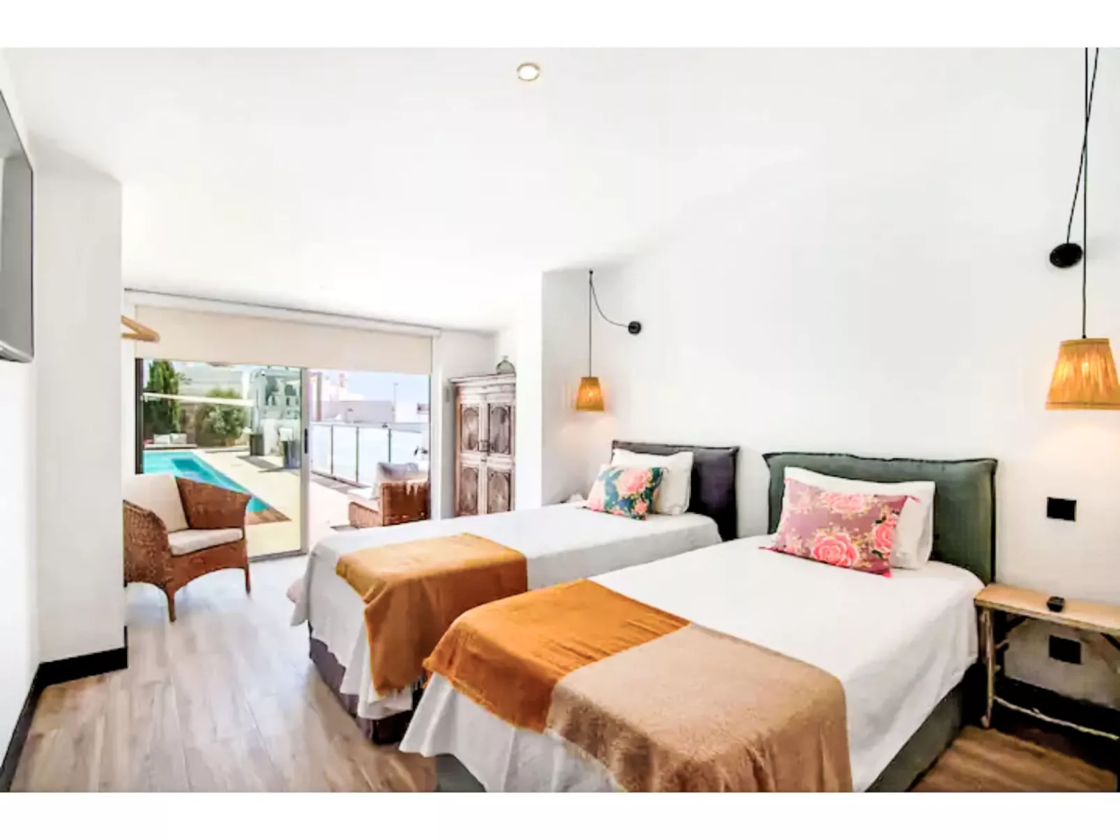 Gina - Sunny Way-Binnen