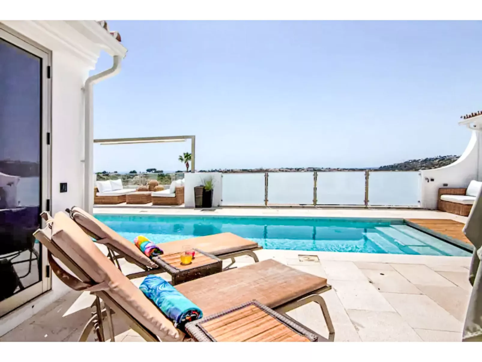 Gina - Sunny Way-Binnen