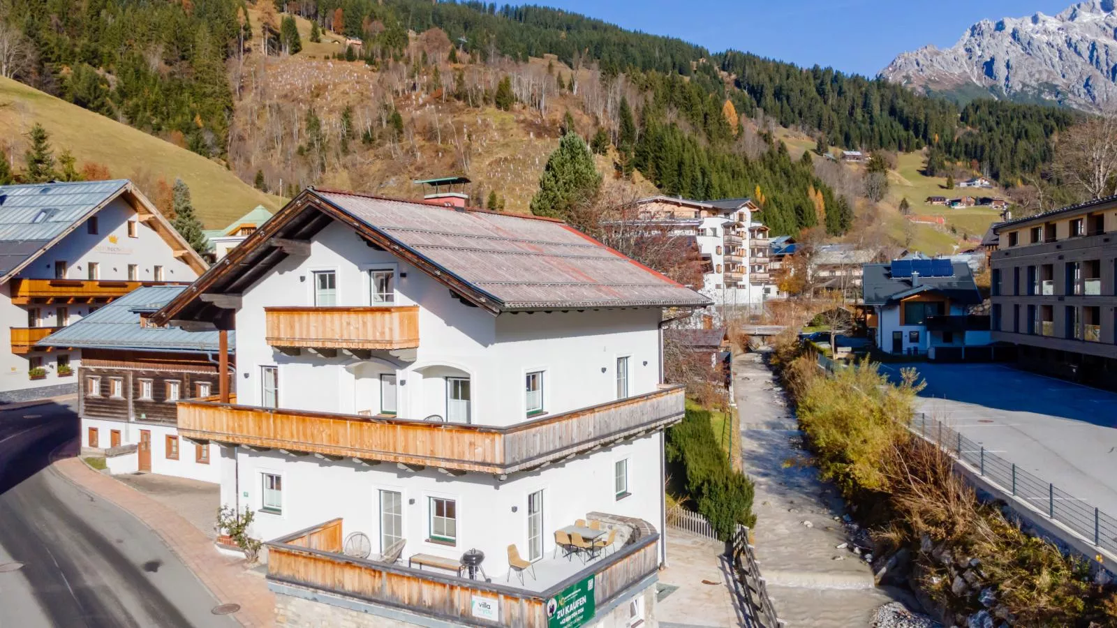 Leni Top 4-Buitenkant zomer