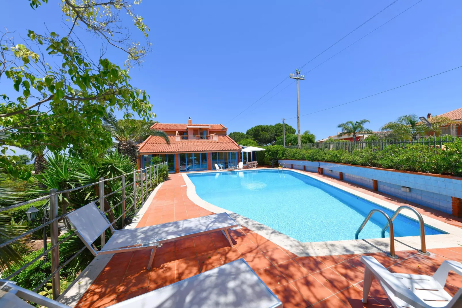 Villa Vella mit Privatpool-Zwembad