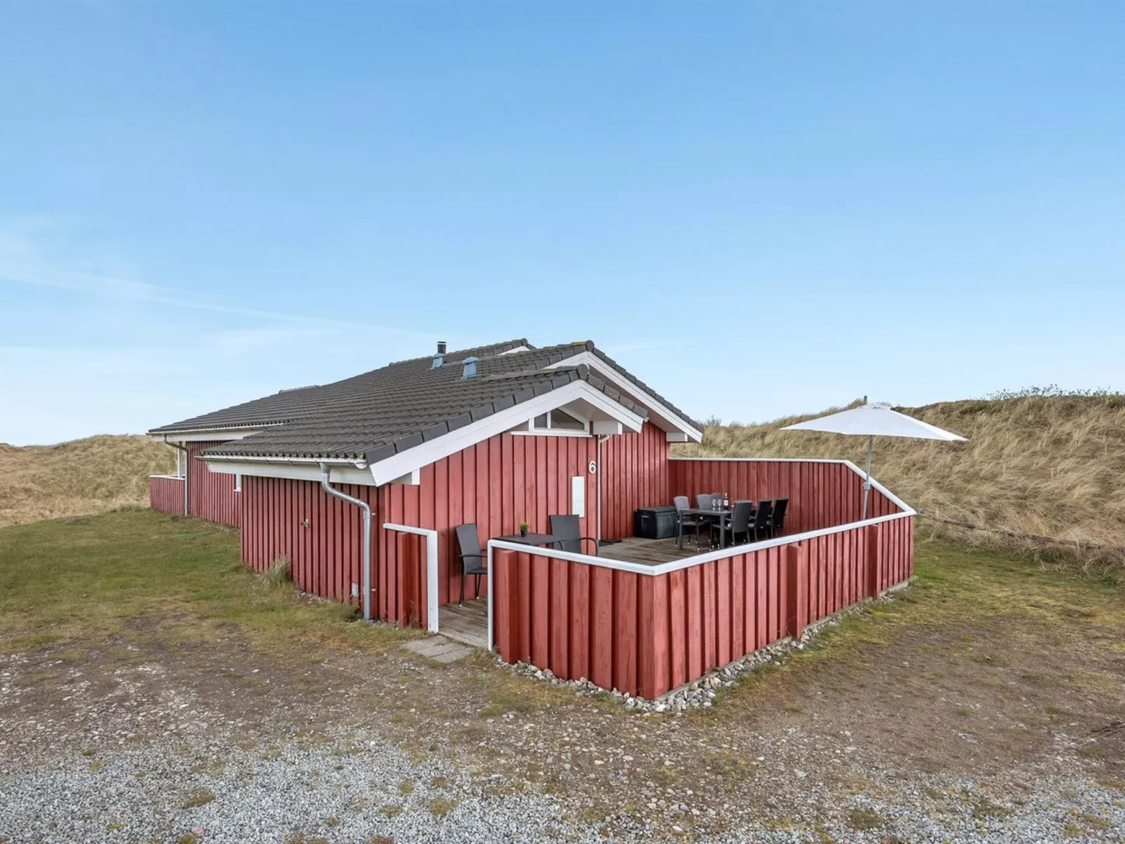 "Ludviga" - 400m from the sea-Buiten