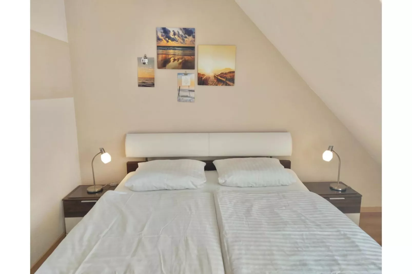 Reihenendhaus Susanne in Dornumersiel-Slaapkamer